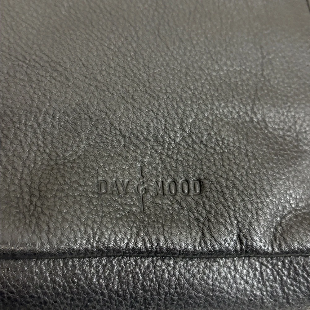 Day & Mood Large Leather Laptop Bag
